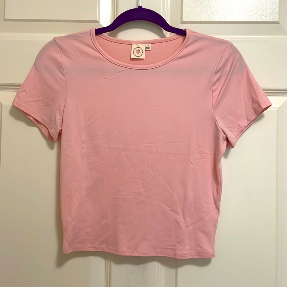 Plain baby pink tee